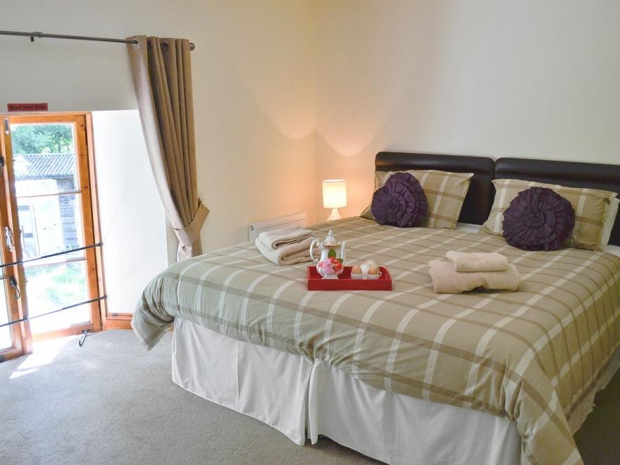 The Coach House - EXG