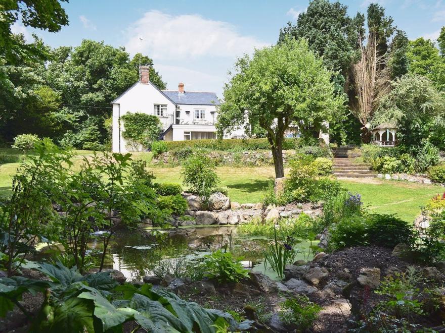 Woodbine Cottage