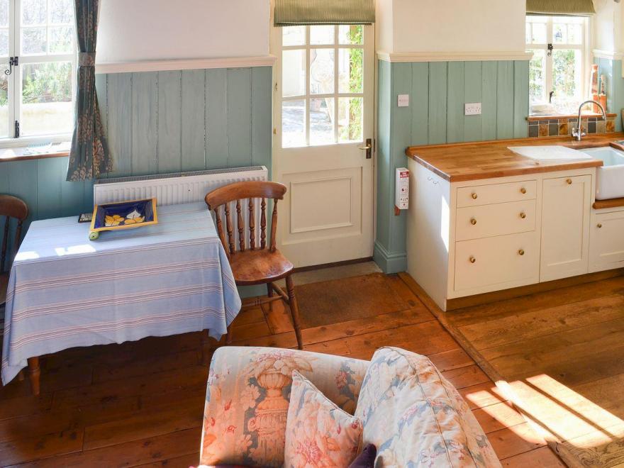 The Old School Room - HTTE