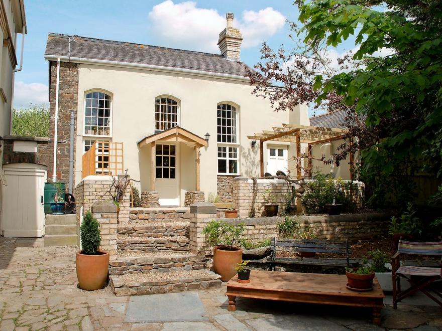 The Old School Room - HTTE