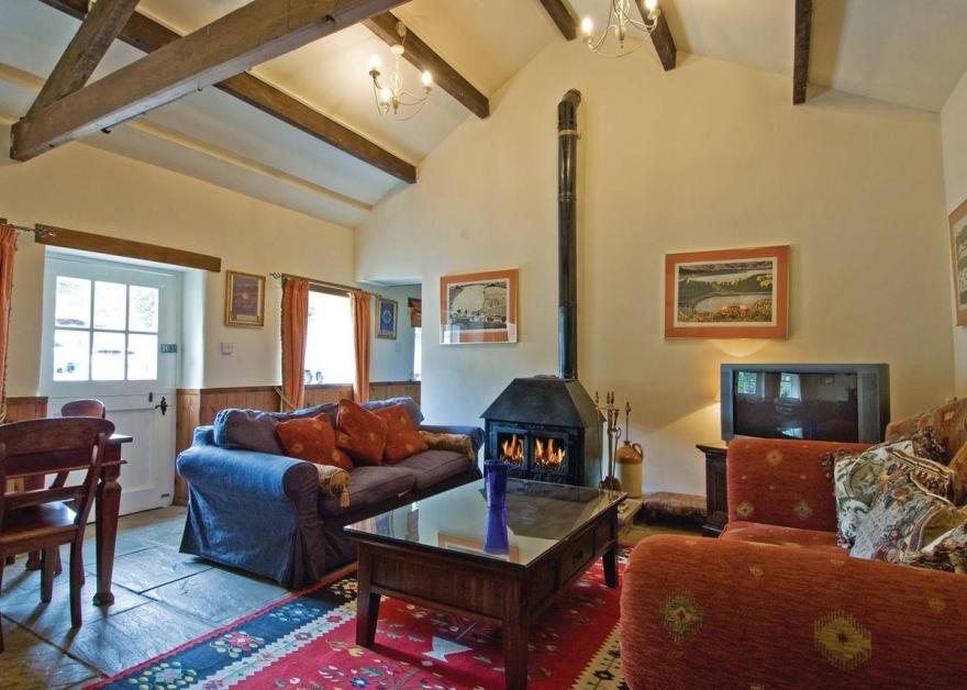 Stable Cottage - E5118