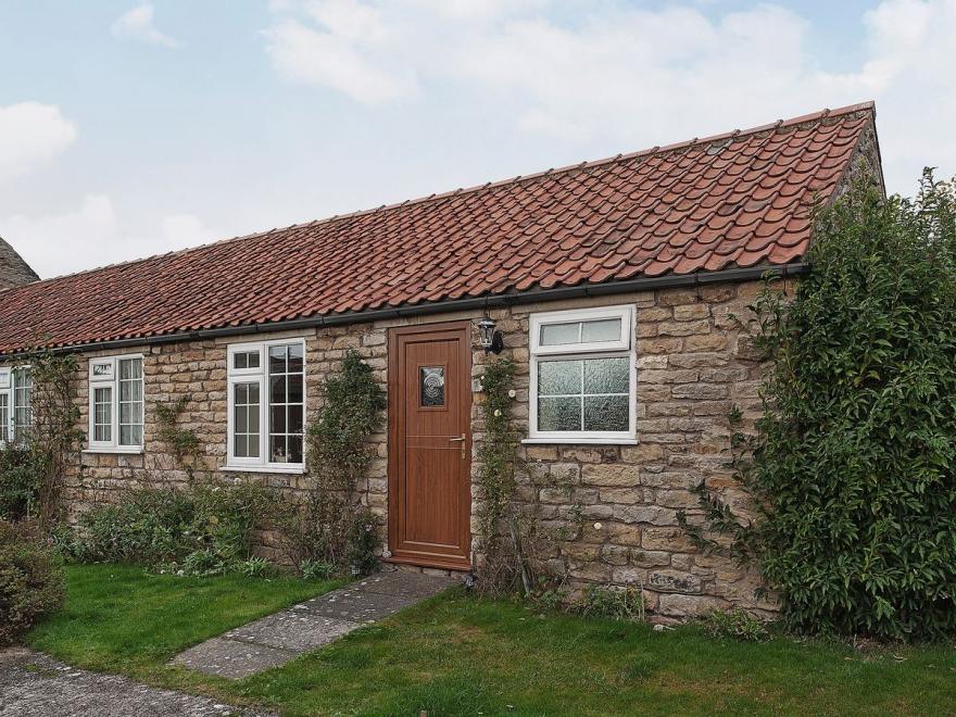 Peartree Farm Cottages - RCHM39