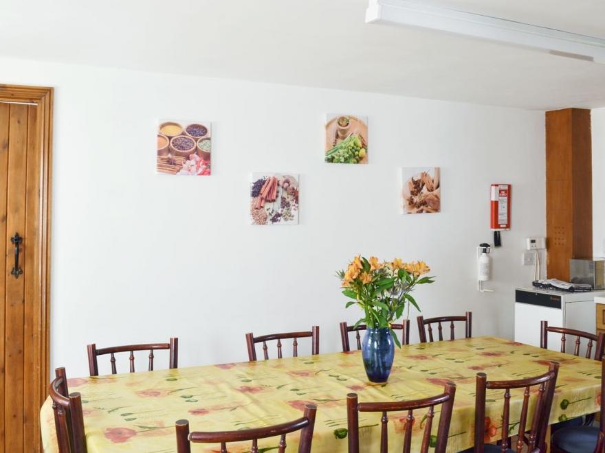 Elm Cottage - RCHP133