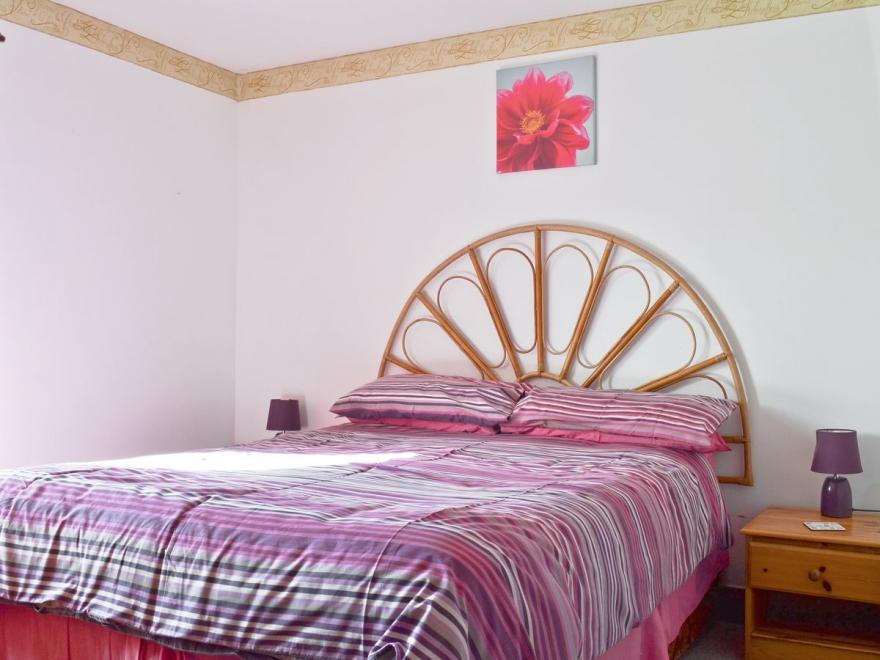 Pine Cottage - RCHP140