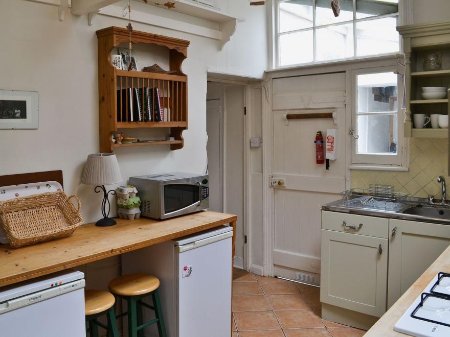 Shoelace Cottage - TC6