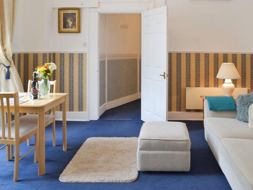 Rosecraddoc Manor - Natalie Jane