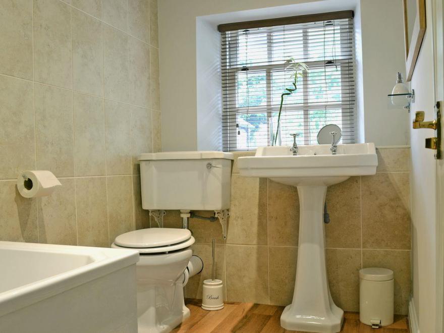 Pentre Uchaf - Top Village