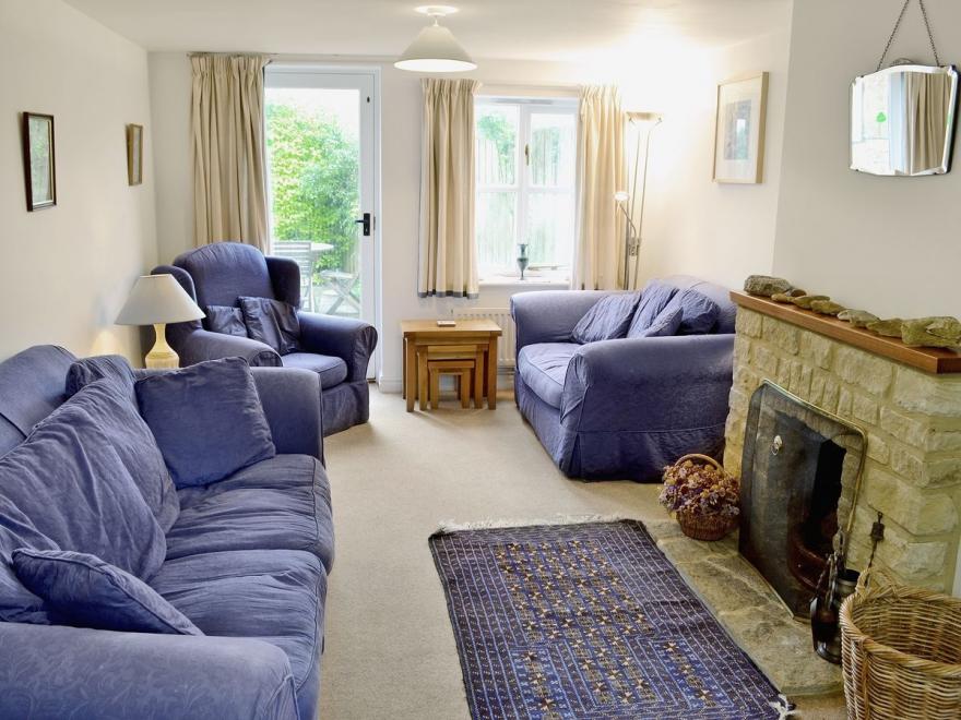 Meadow Cottage-E1793