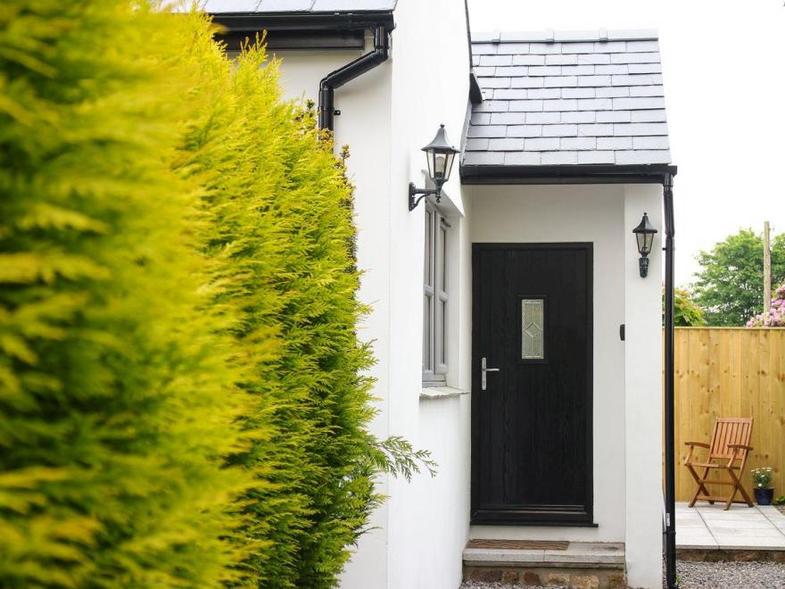 Windsmoor Cottage on Gower