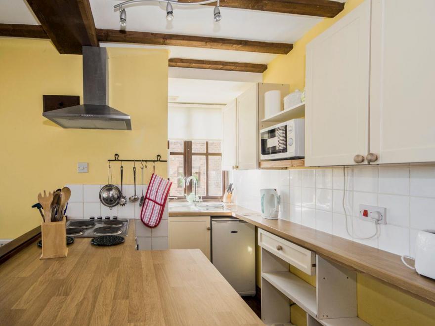 Lavender Cottage - E1495