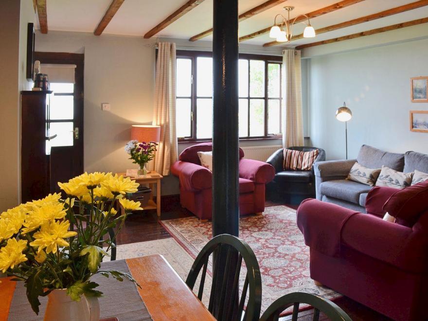 Rose Cottage - E1494