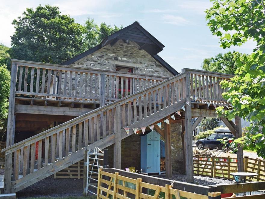 Y Granar-The Granary