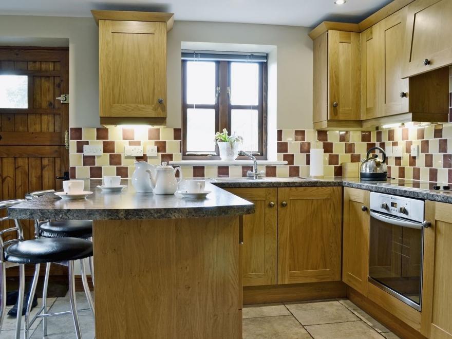 Rose Cottage - E4791