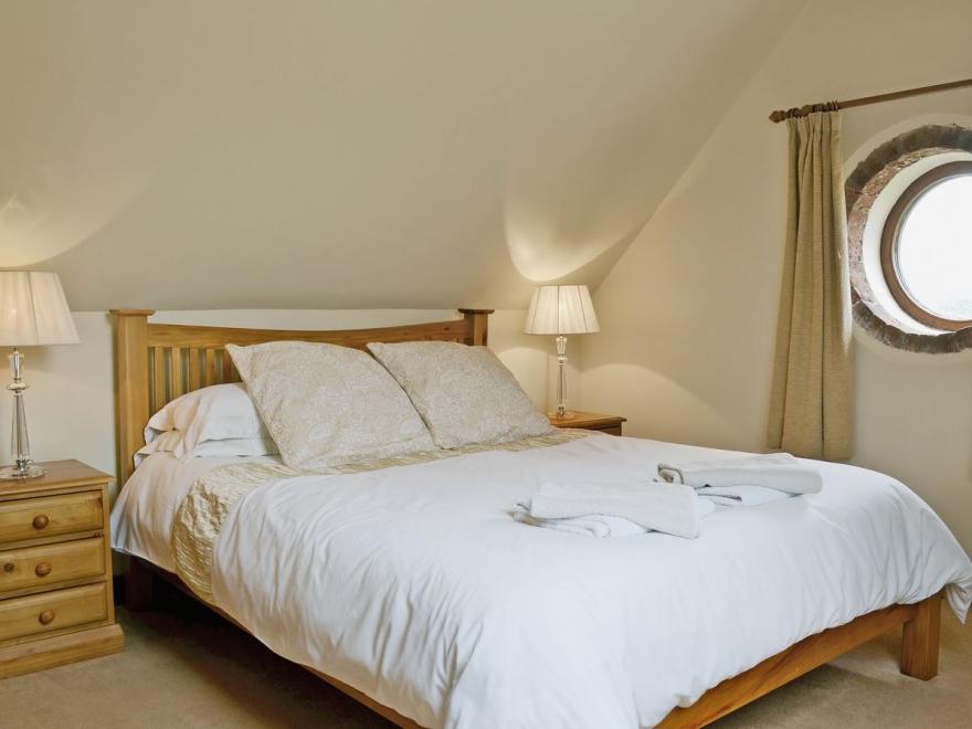 Rose Cottage - E4791