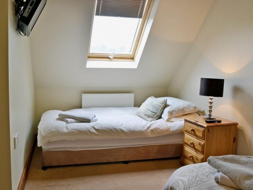 Rose Cottage - E4791