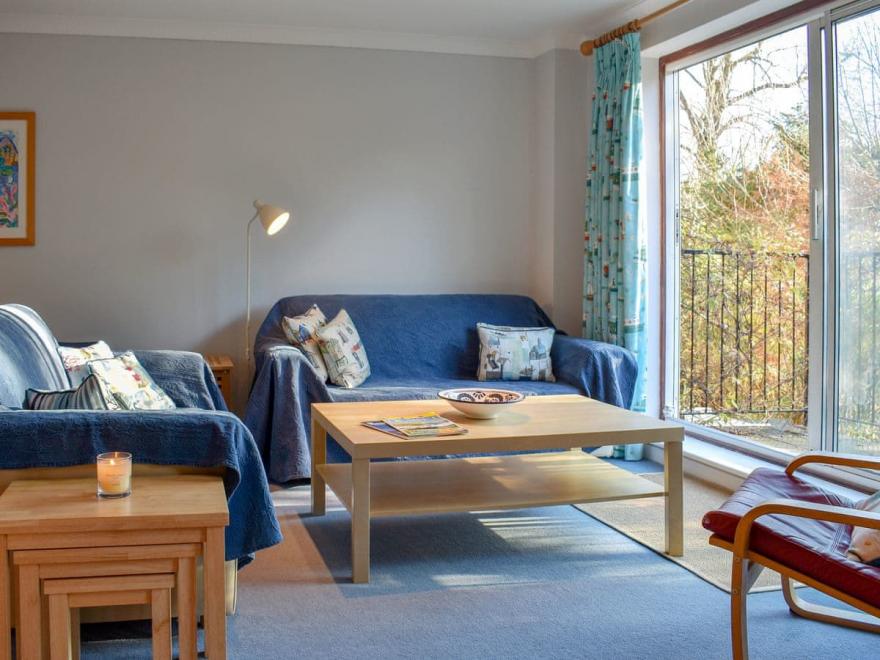 Between The Quay And The Sea