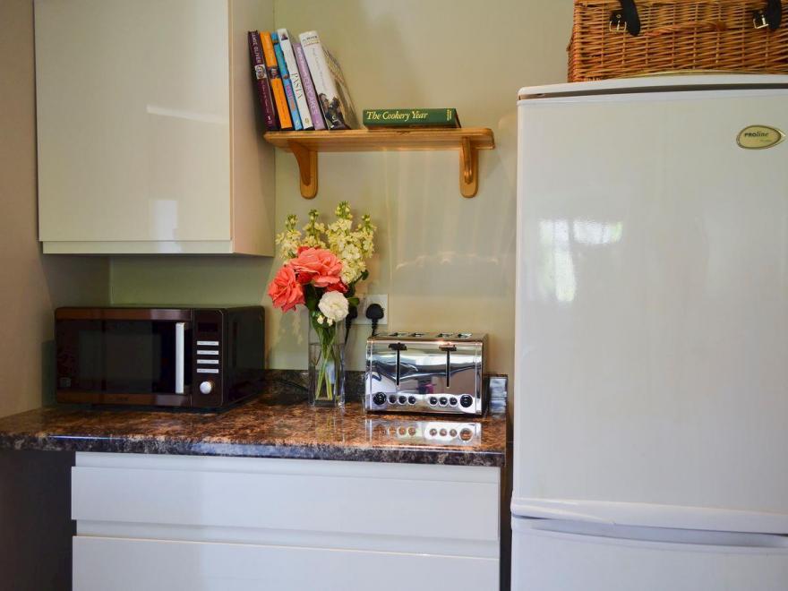 Cowbeech Farm Cottage