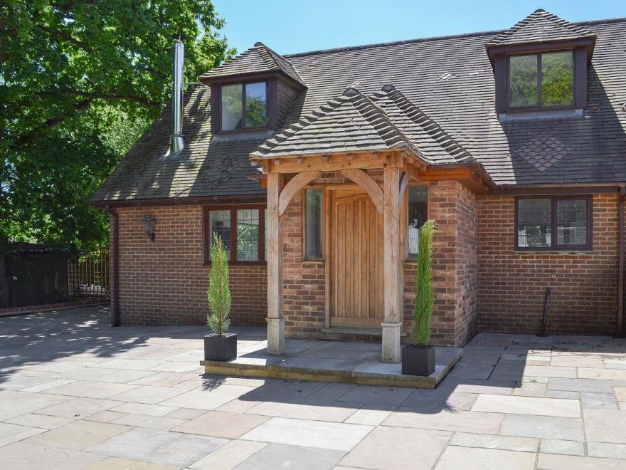 Coombe Wood Coach House