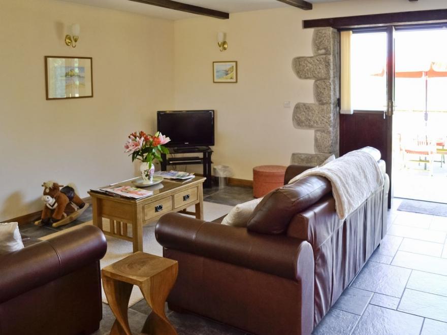 Eglos Derry Farm Cottage - E4597