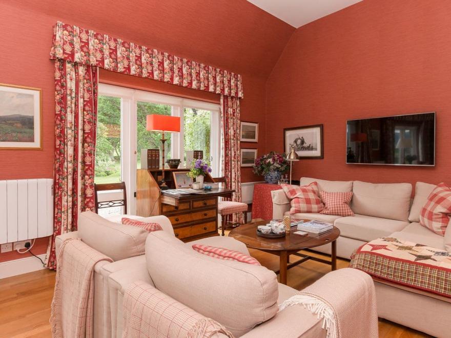 Wester Coshieville Cottage