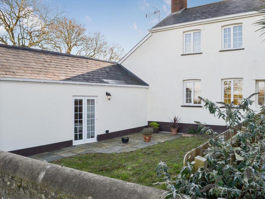 Littleham Court Cottage