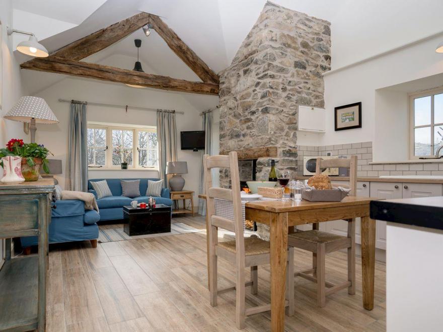 Bodnant Estate - Minafon