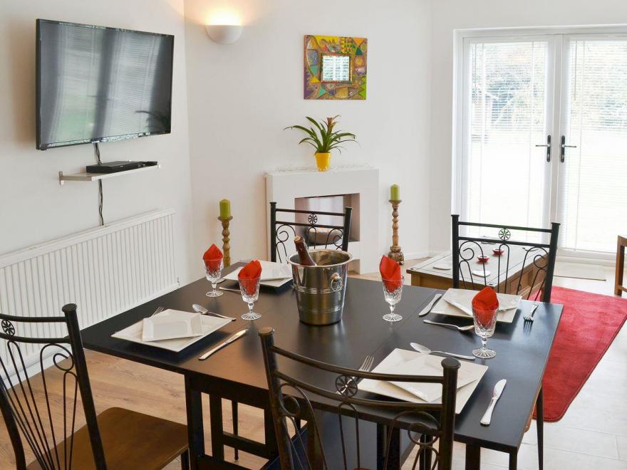 Orchard Corner-Hickling