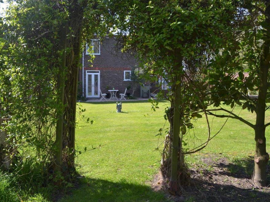 Orchard Corner-Hickling