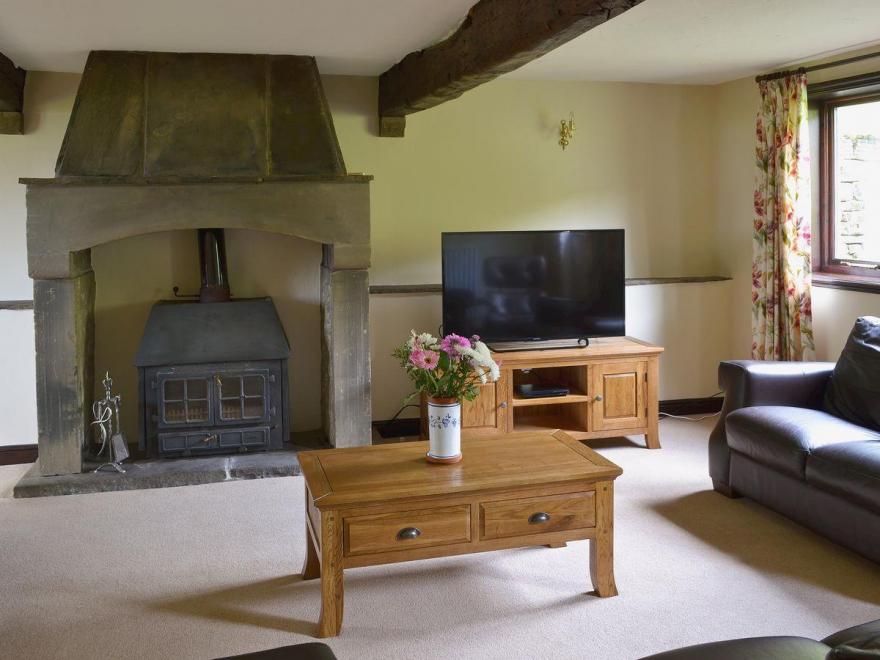 Higher Well Head Barn