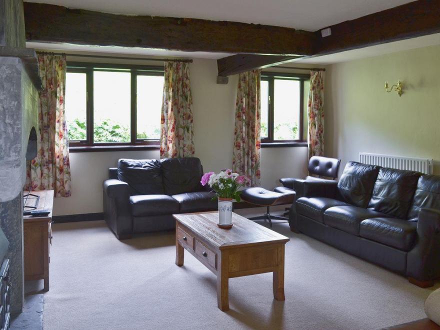 Higher Well Head Barn