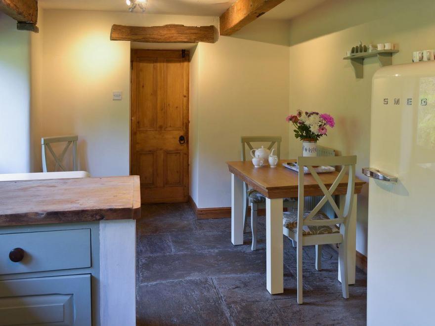 Higher Well Head Barn