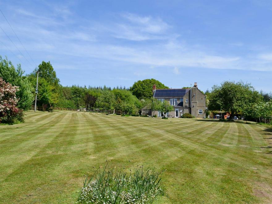 Lower Woodbury House