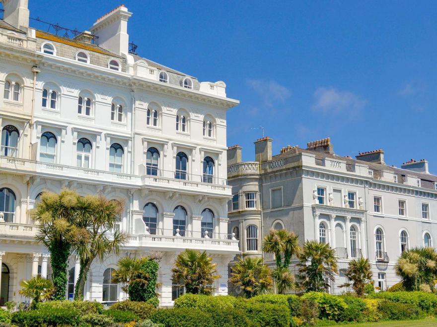 Lady Astor Apartment