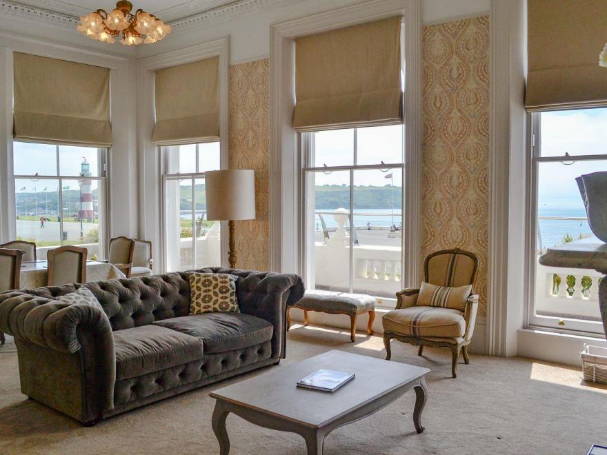 Lady Astor Apartment