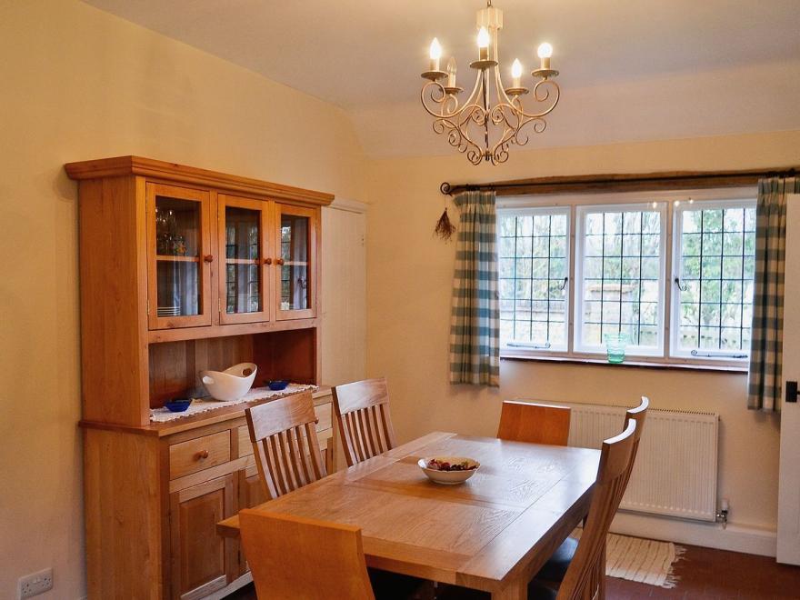Kingshill Farm Cottage - 28270