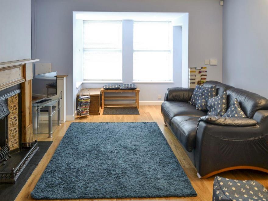 Little Seahorse - UKC1066