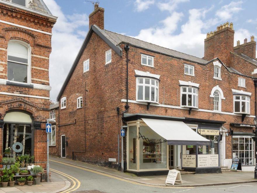 Victoria Apartments 2