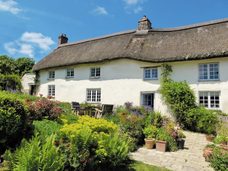 Granny Mcphee'S Farmhouse - HTTR