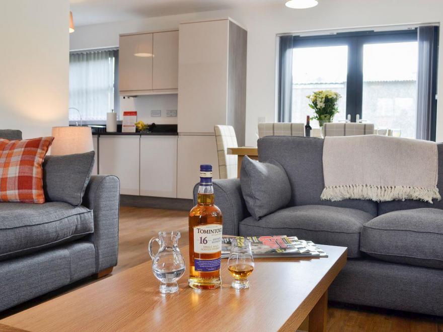 Cairn Daimh - UK5474