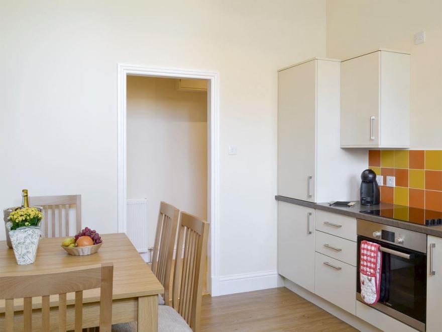 Viewmount House - Anderson