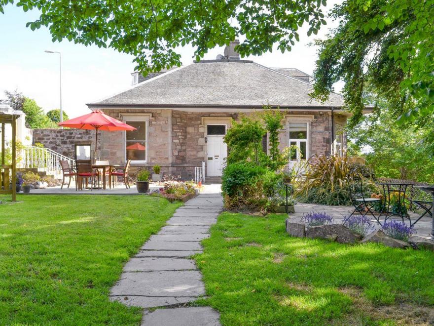 Viewmount House - Anderson