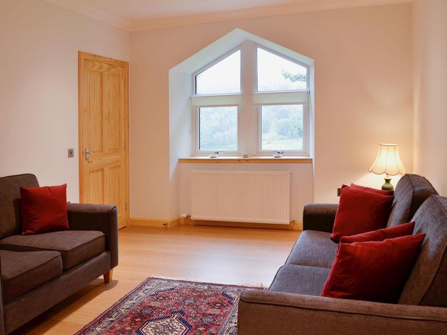 Tornahatnach - UK5177