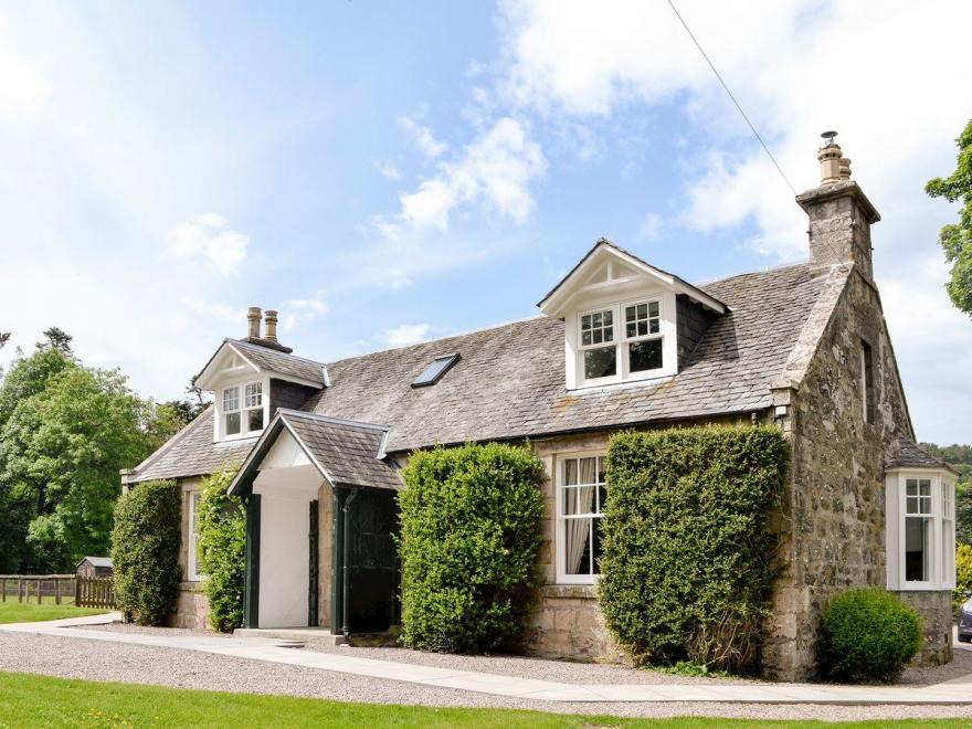 Brow Cottage - UK5512