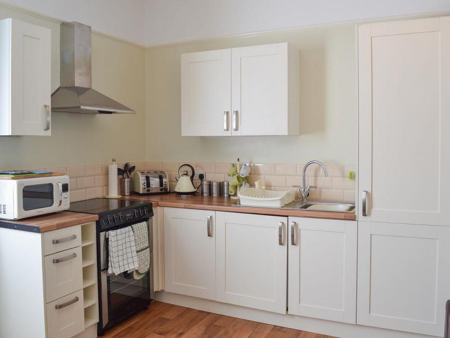 Olive Tree Apartment-UKC2243