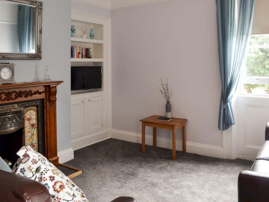 Bluebell Apartment-UKC2244