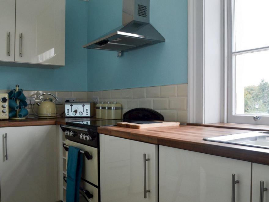 Bluebell Apartment-UKC2244