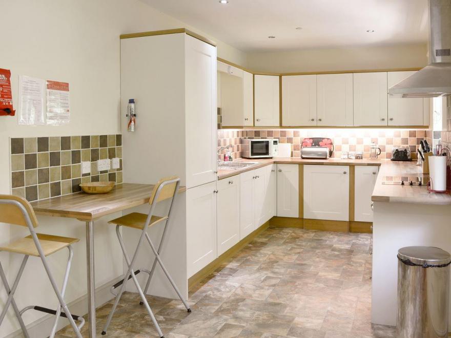 The Gearings - UK3163