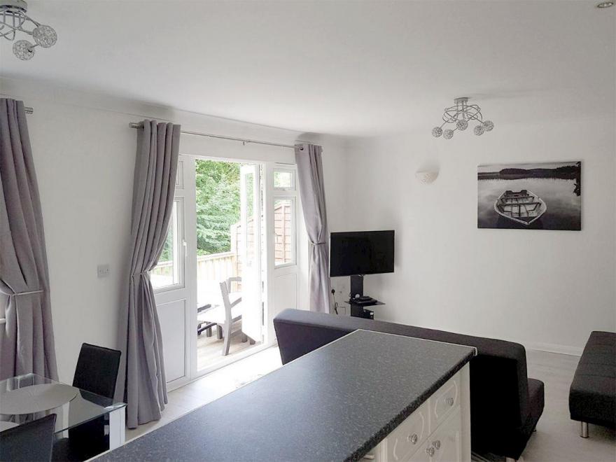 280 Gurnard Pines - UKC2263