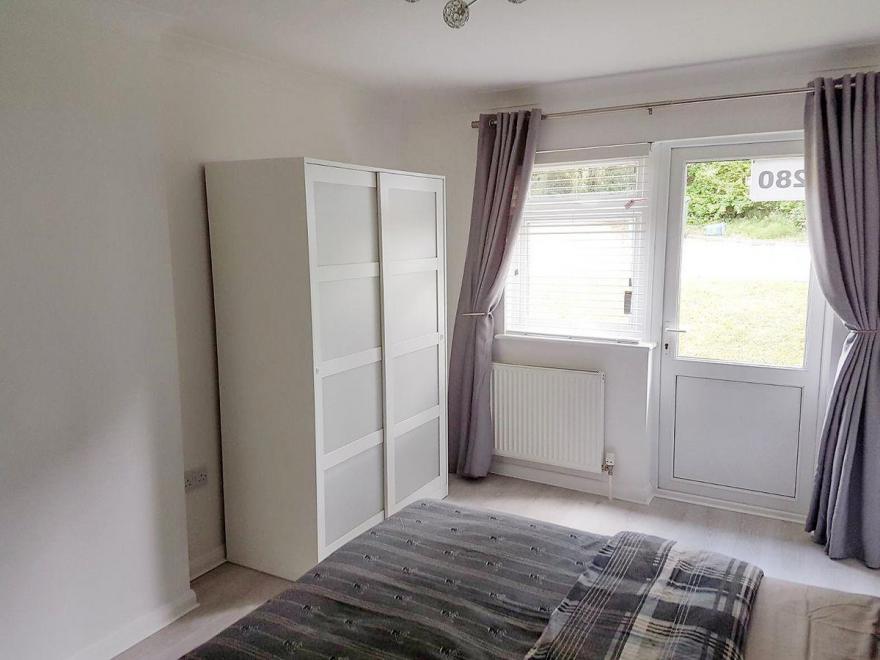 280 Gurnard Pines - UKC2263