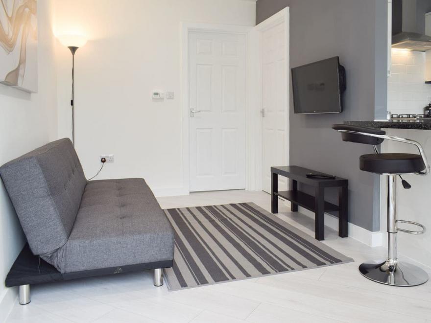 76 Gurnard Pines - UKC2376